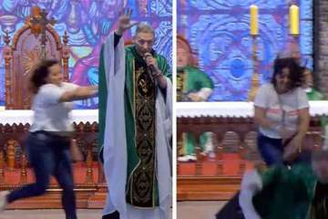  Durante missa, mulher empurra padre Marcelo Rossi do palco em SP