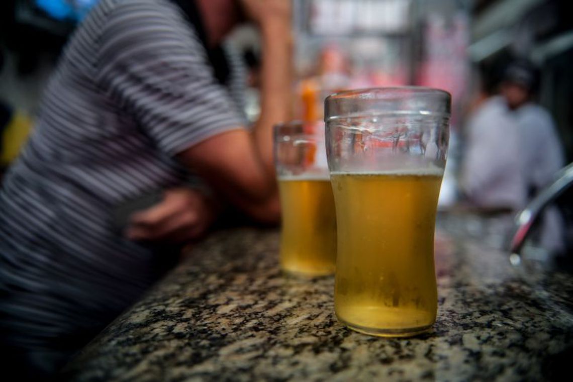  Saúde alerta sobre interdição cautelar de cervejas no Estado