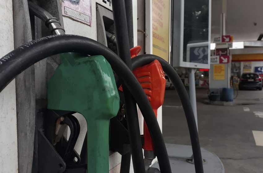  Gasolina sobe 5% a partir de hoje para as distribuidoras