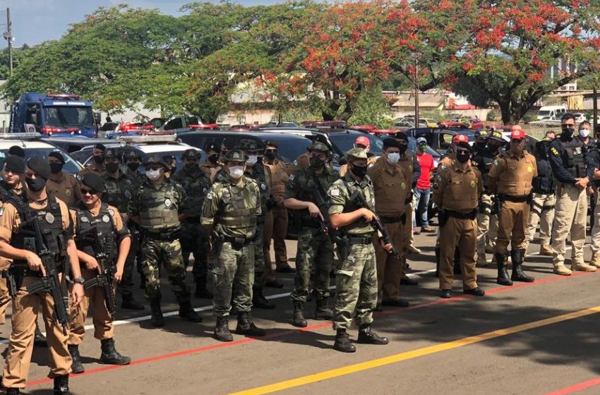  Quatro mil policiais estão nas ruas para garantir o cumprimento do decreto estadual