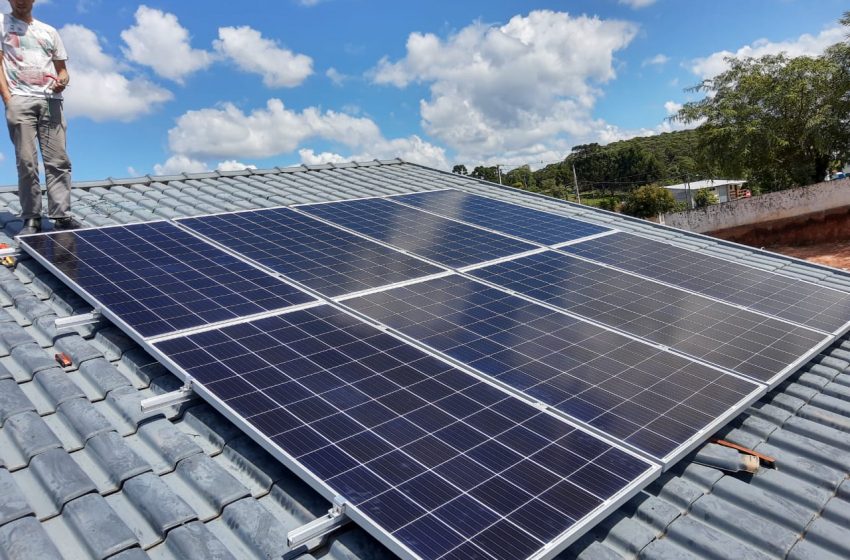  Caixa vai financiar compra de placas solares para residências