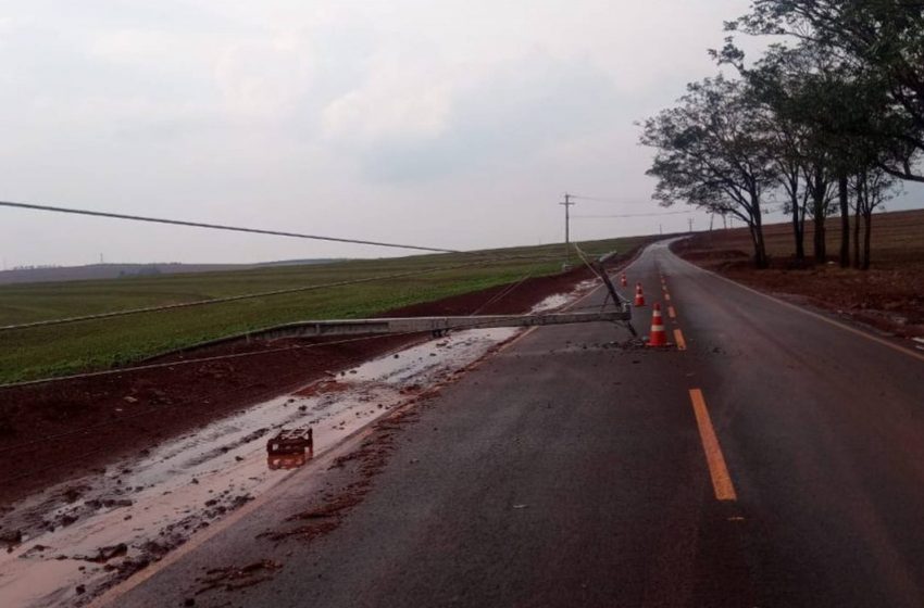  Temporal volta a causar estragos na rede elétrica em diversas regiões do Paraná