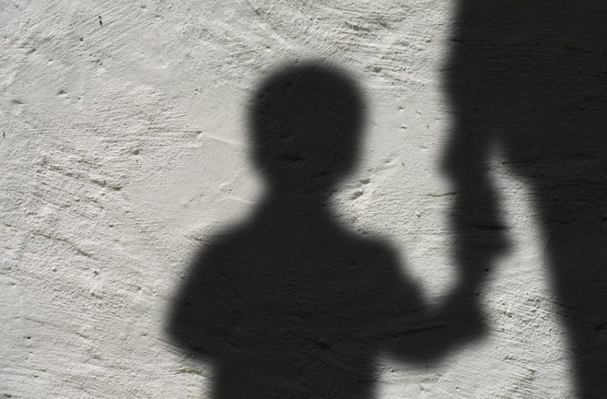  Homem de 38 anos é preso por estuprar filho de enteada em Ponta Grossa