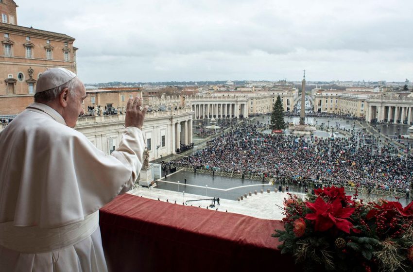  Papa pede que se evite a polarização e defende o diálogo