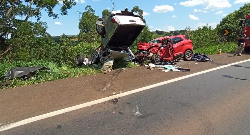  Uma pessoa morre e três ficam feridas em acidente na BR-277, em Cantagalo