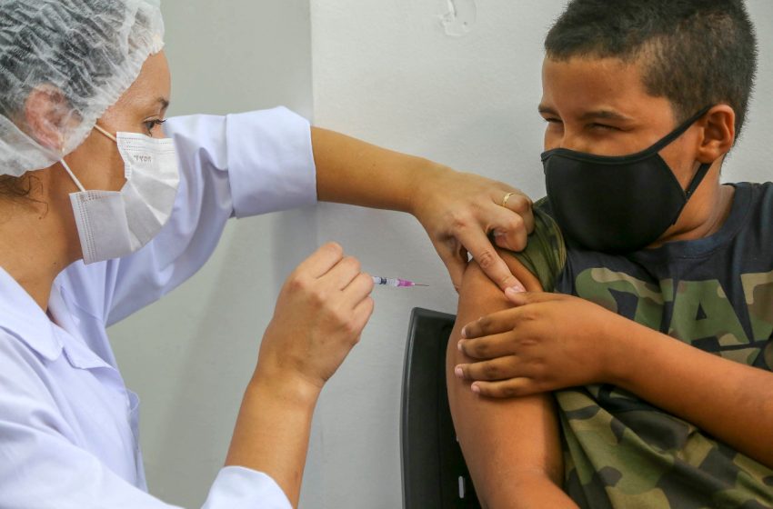  Vacinação de crianças contra Coronavírus no PR supera 250 mil, em menos de um mês