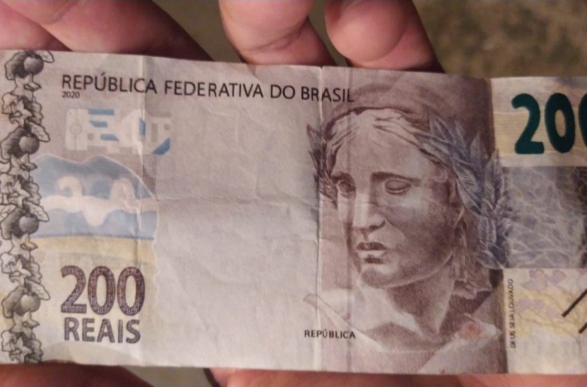  Nota falsa de R$ 200 reais é repassada no comércio em Paulo Frontin
