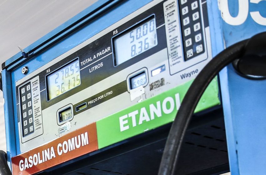  Paraná tem a maior queda no preço médio da gasolina do País, aponta ANP