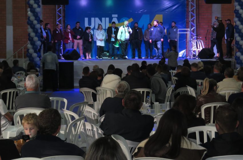  Partido União Brasil realizou lançamento regional com pré-candidatos Bacil e Francischini