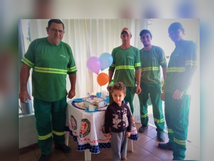  Criança chama amigos coletores para sua festa de aniversário em São Mateus do Sul