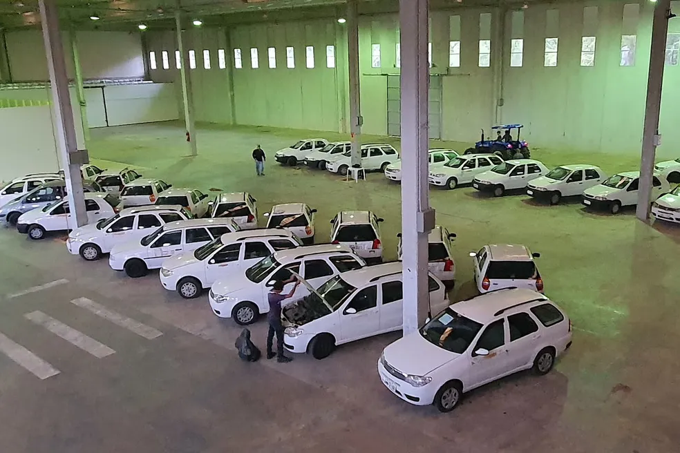  Governo do PR realiza leilão com mais de 200 veículos; lances começam em R$ 844,05