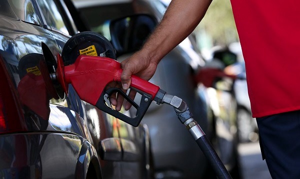  Postos de São Mateus do Sul têm queda de R$0,20  no litro da gasolina nas últimas duas semanas