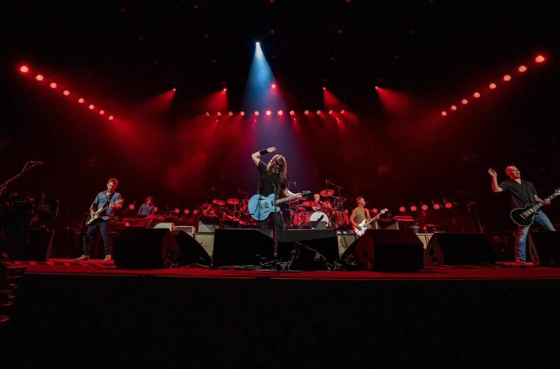  Foo Fighters confirma show em Curitiba; veja data e valores de ingressos