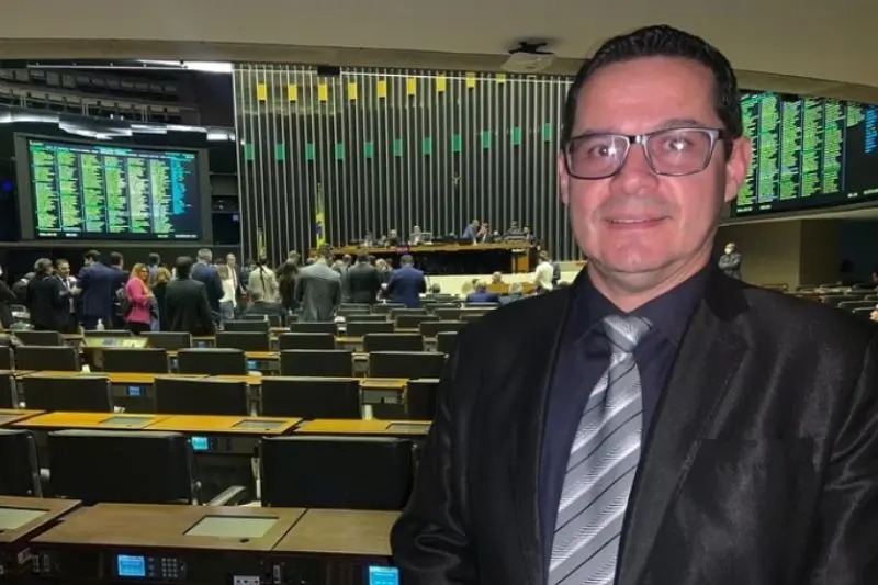 Pastor evangélico, do partido de Bolsonaro, herda vaga de Deltan Dallagnol