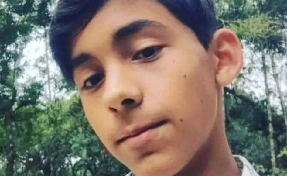  Menino de 12 anos morre afogado em praia do litoral paranaense