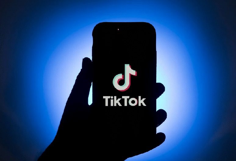  Defensoria Pública pede que TikTok pague R$ 500 mil por vídeo que discrimina população com Síndrome de Down