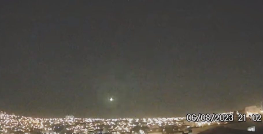  VÍDEO: meteoro brilhante é visto no céu de diversas cidades paranaenses