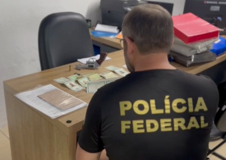  Operação da Polícia Federal apura venda de carteiras de habilitação falsificadas