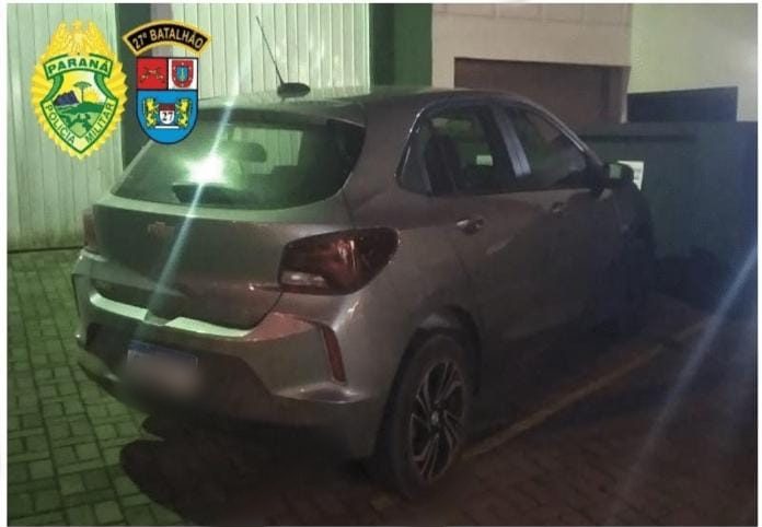 Veículo com alerta de furto é recuperado no centro de São Mateus do Sul