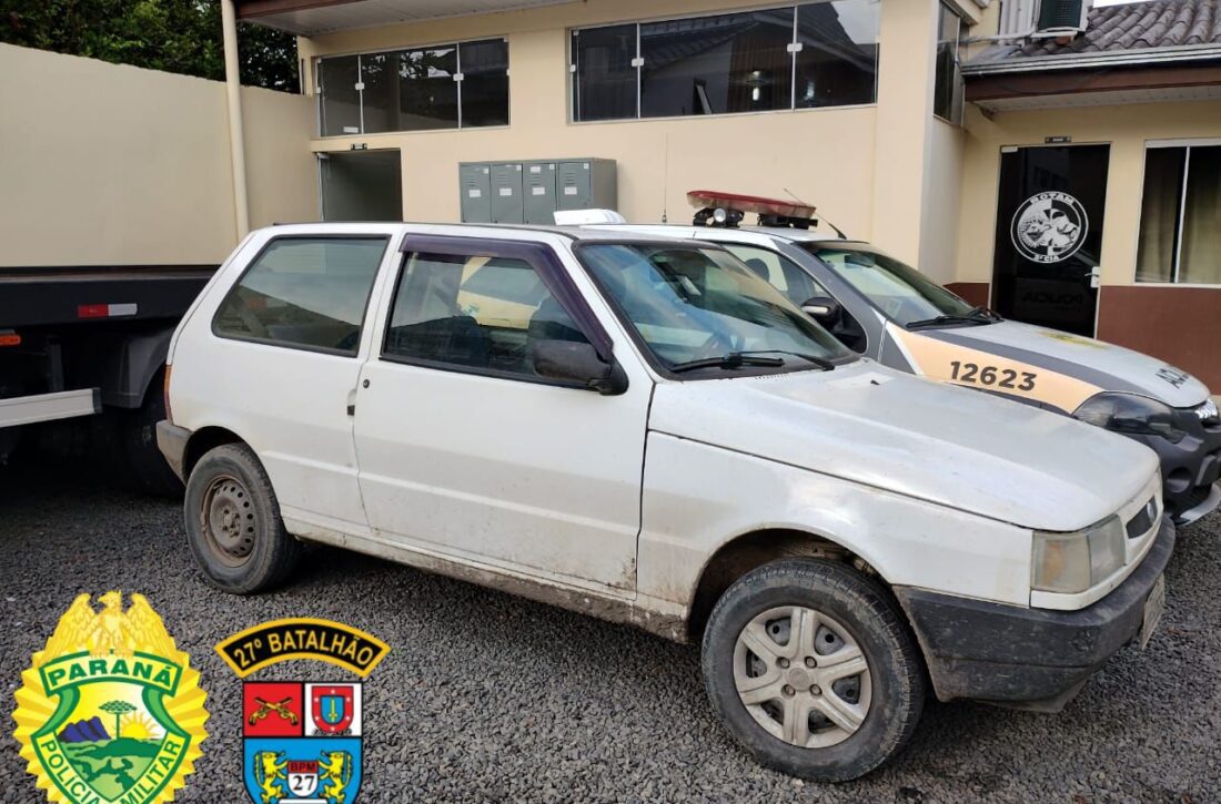  Carro é apreendido com irregularidades em São Mateus do Sul; condutor estava com CNH vencida