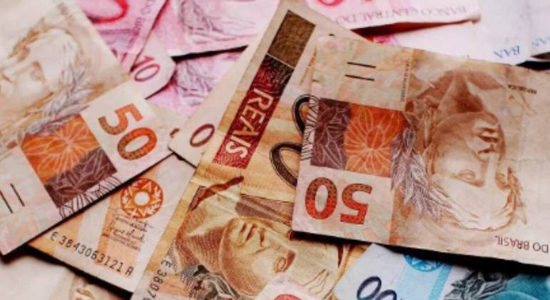  Idosa cai em golpe do ‘bilhete premiado’ e perde mais de R$10 mil no norte do PR