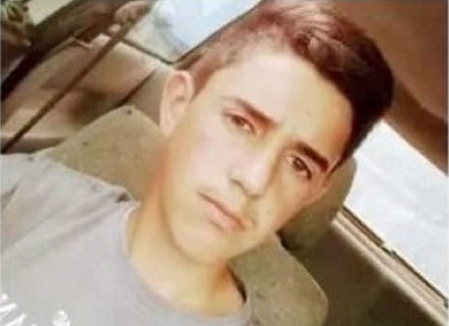  Adolescente morre após bater moto contra cavalo no interior de Rio Azul