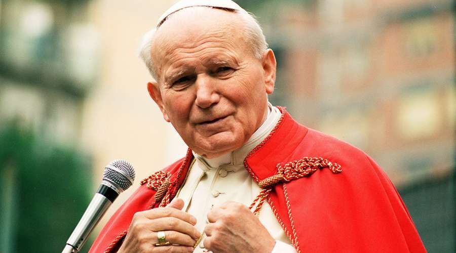  Comunidade de São Mateus do Sul celebra o legado de São João Paulo II: Terço em homenagem ao Papa Polonês marca o 19º aniversário de sua morte