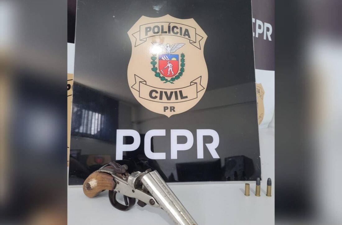  Polícia Civil apreende arma de fogo em São Mateus do Sul e prende homem em flagrante