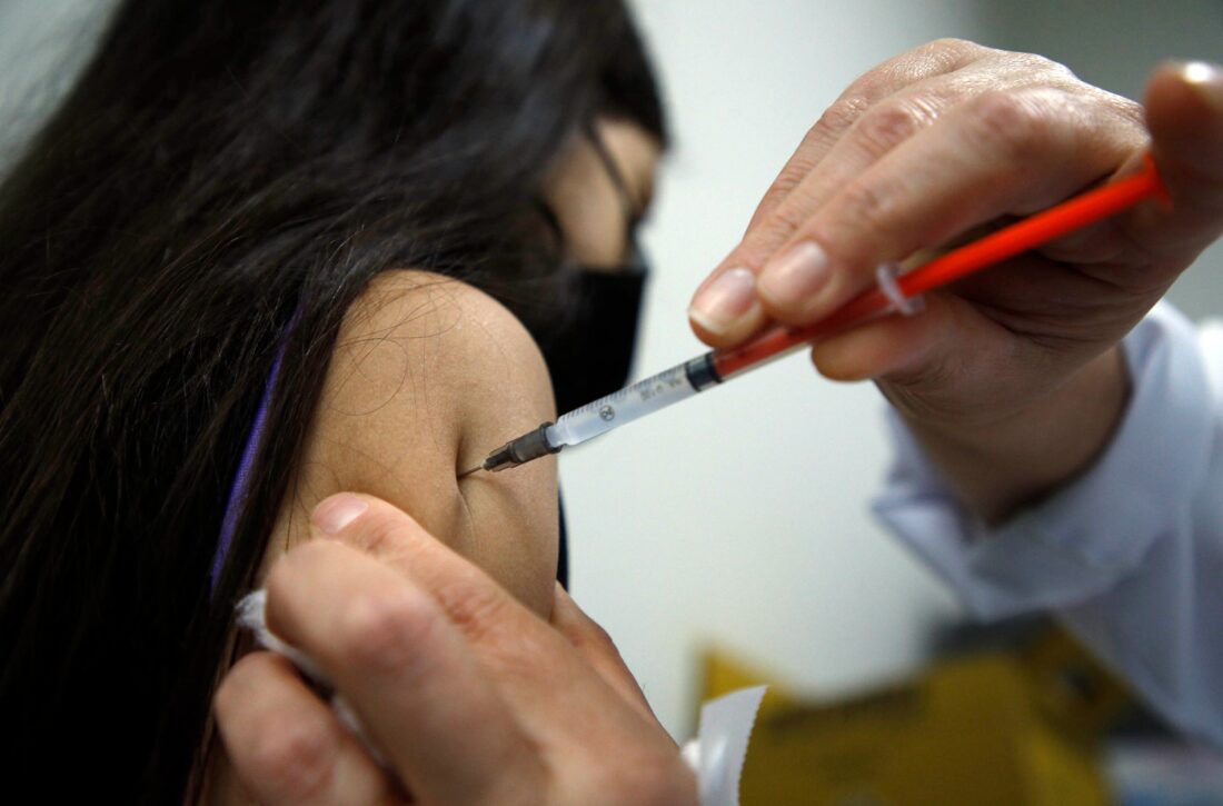  290 mil vacinas contra a gripe já foram aplicadas no Paraná; Dia D será neste sábado